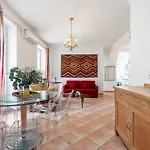 Large 2 Bdr Downtown - Ac & Terrace Νίκαια