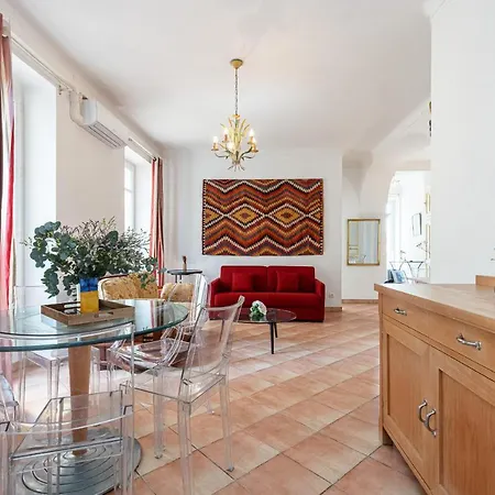 Large 2 Bdr Downtown - Ac & Terrace Nizza